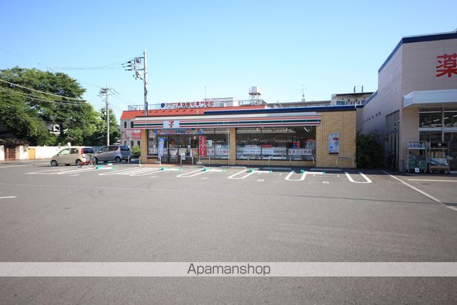 コンビニ　セブンイレブン（コンビニ）まで400m