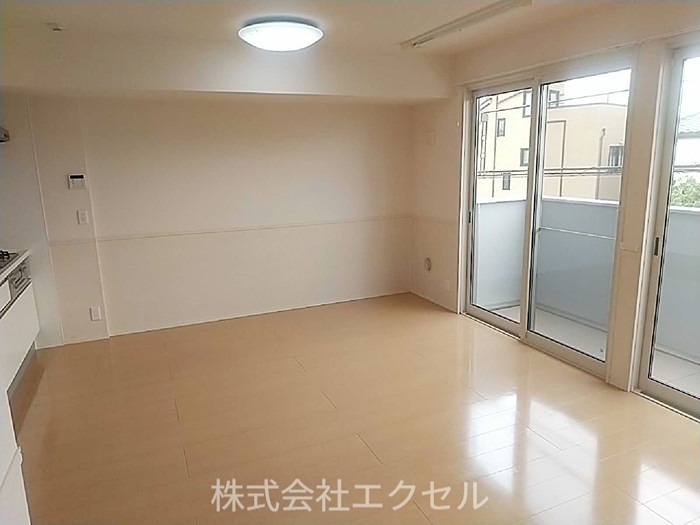 居室・リビング　明るい室内です。