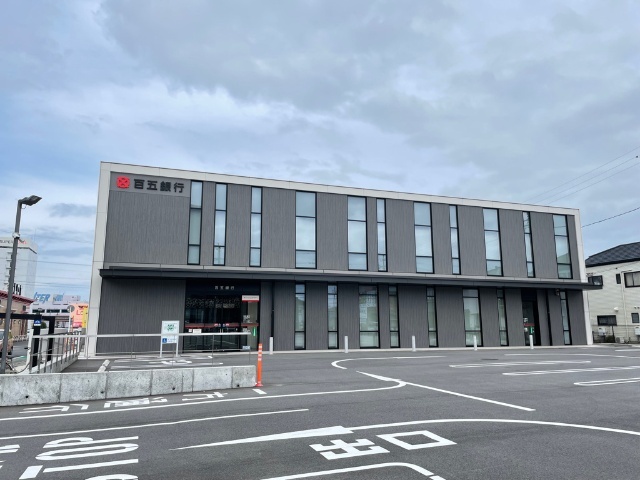 銀行　百五銀行平田町駅前支店（銀行）まで998m