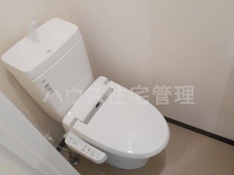 トイレ　シャワー付トイレ
