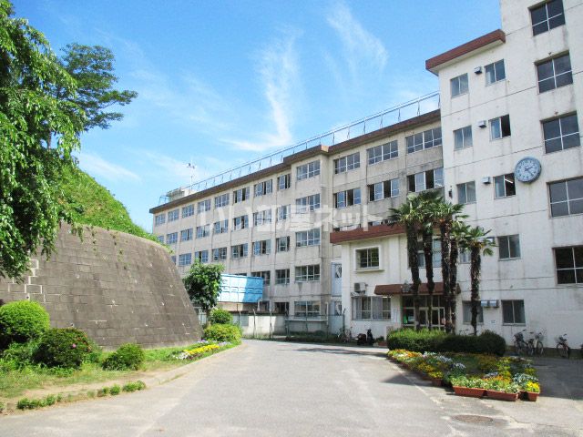 中学校　松戸市立河原塚中学校（中学校）まで1123m