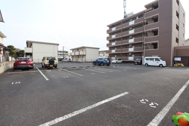 駐車場　駐車場です