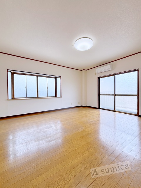 バルコニー　日当たりのいいお部屋です♪