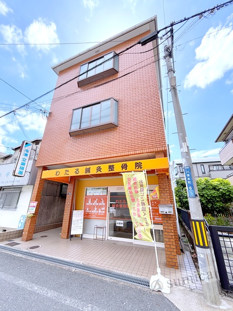 建物外観　タイルベースでオシャレな外観。