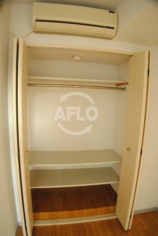 収納　キャピトル靭本町　クロゼット