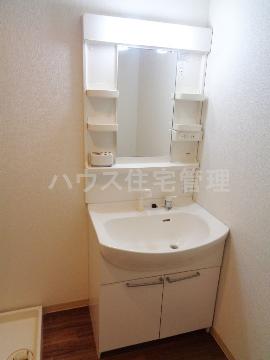 洗面設備　洗髪洗面化粧台