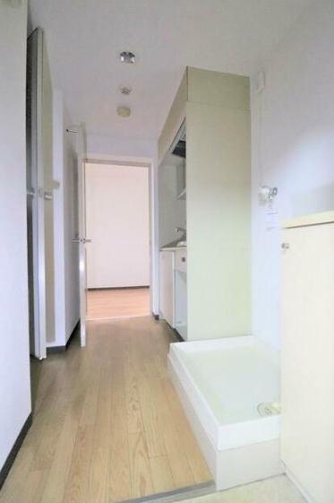 玄関　※別部屋参考写真☆玄関から☆