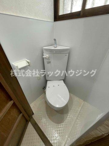トイレ　【お部屋さがしはラックハウジングにお問合せくださいませ♪】