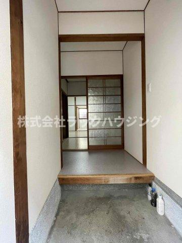 玄関　【お部屋さがしはラックハウジングにお問合せくださいませ♪】