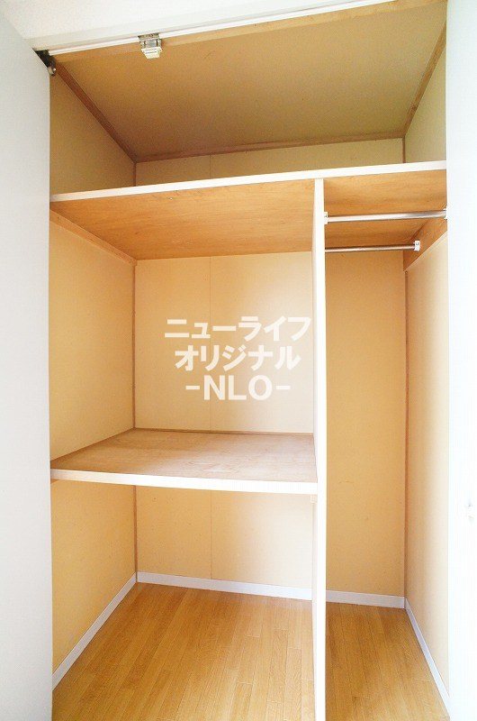 収納　収納は天井まで高さのある大型クローゼット仕様☆