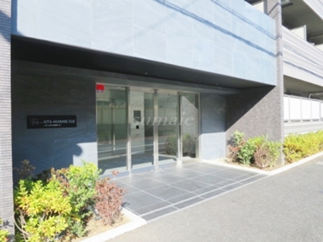 エントランス　こちらが入口です☆
