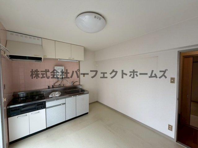 キッチン　ダイニングキッチンです