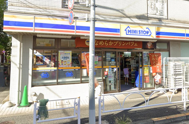 コンビニ　ミニストップ 経堂店（コンビニ）まで446m