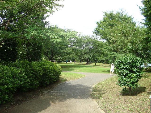 その他　あかぎ公園（その他）まで588m