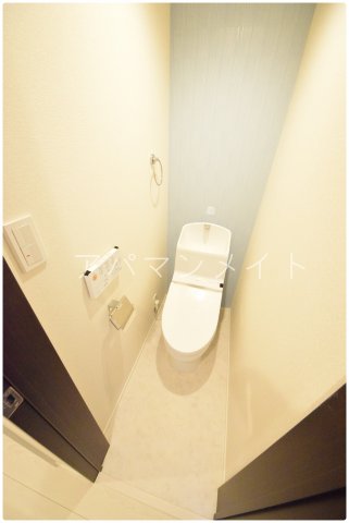 トイレ　ゆったりとした空間のトイレです
