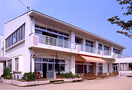 幼稚園・保育園　きぶね保育園（幼稚園・保育園）まで1060m