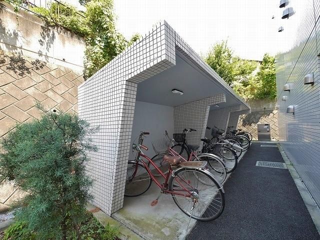 その他共有部分　★ルーフ付き駐輪場★