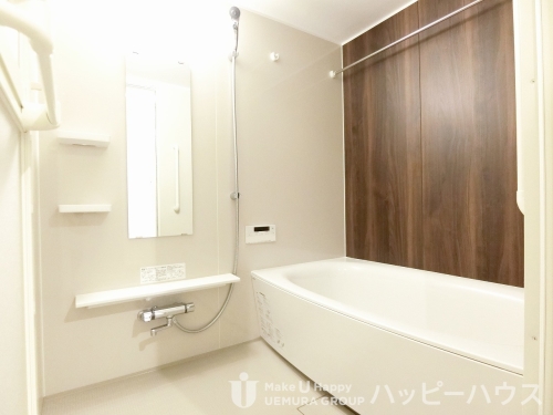 バス・シャワールーム　同物件の同じ間取りのお写真です。現況優先でお願いします。