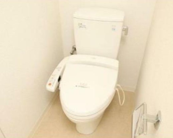 トイレ　シンプルで使いやすいトイレです