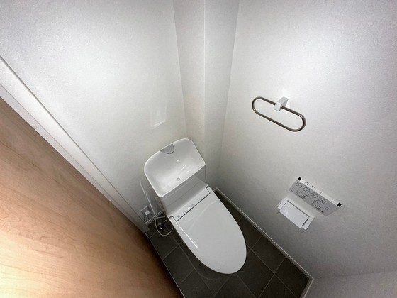 トイレ　※別部屋の写真です