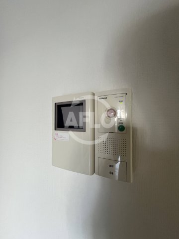 セキュリティ　ルクレ新大阪レジデンス　モニター付きインターホン