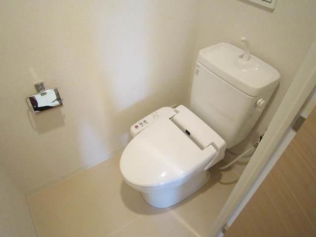 トイレ　写真は同タイプ住居です。