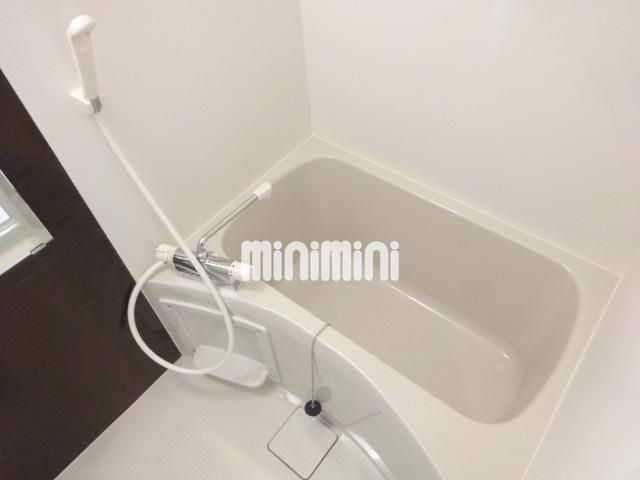 バス・シャワールーム　ゆったりバスルーム