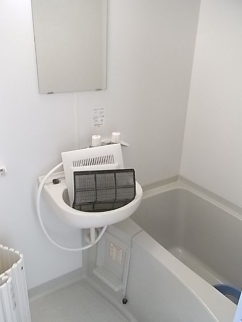 バス・シャワールーム　バス