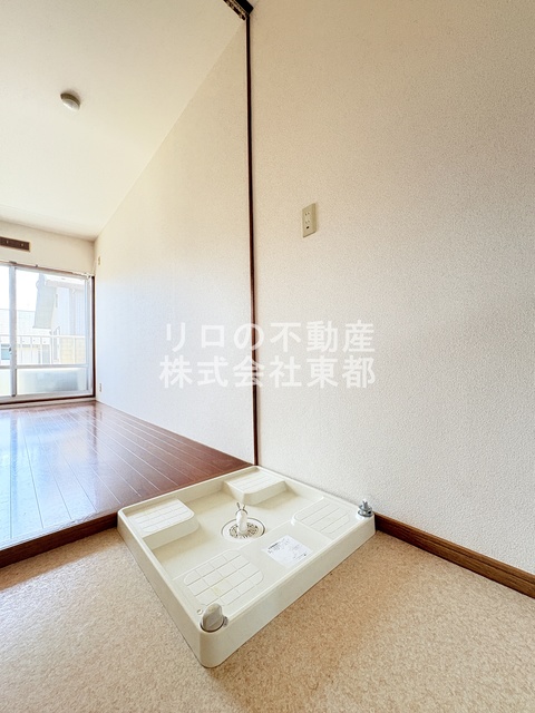 その他　洗濯機置場には防水パンを設置！水漏れも安心です◎