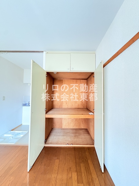 収納　奥行のある収納付です！増えがちな荷物をもスッキリ収納できます