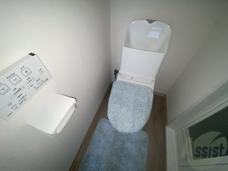 トイレ　シャワートイレになっているので快適です！