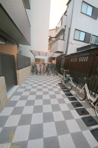 エントランス　Bonheur K