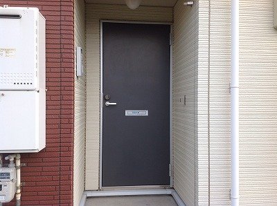 玄関　明るい玄関です