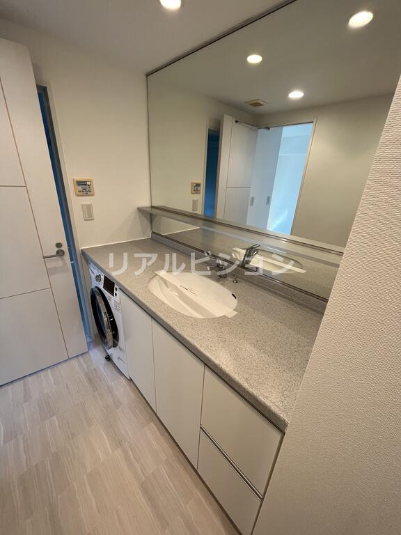 洗面設備　別部屋参考写真