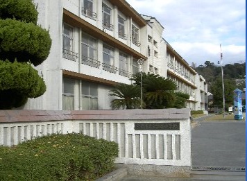 小学校　倉敷市立倉敷西小学校（小学校）まで711m
