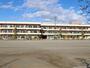 小学校　寄居小学校（小学校）まで450m