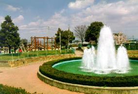 公園　久御山中央公園（公園）まで371m