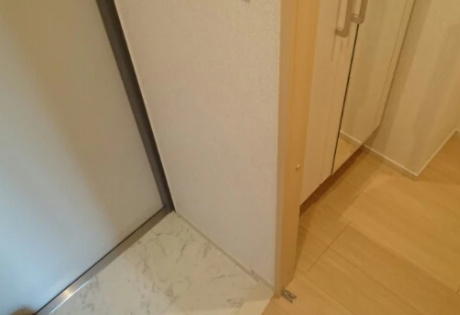 玄関　エタニティヨコハマ
