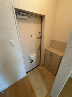 玄関　シューズボックス付きの玄関です★