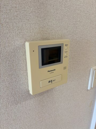 セキュリティ　TVモニター付きで安心です☆