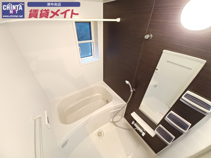バス・シャワールーム　同型タイプ画像