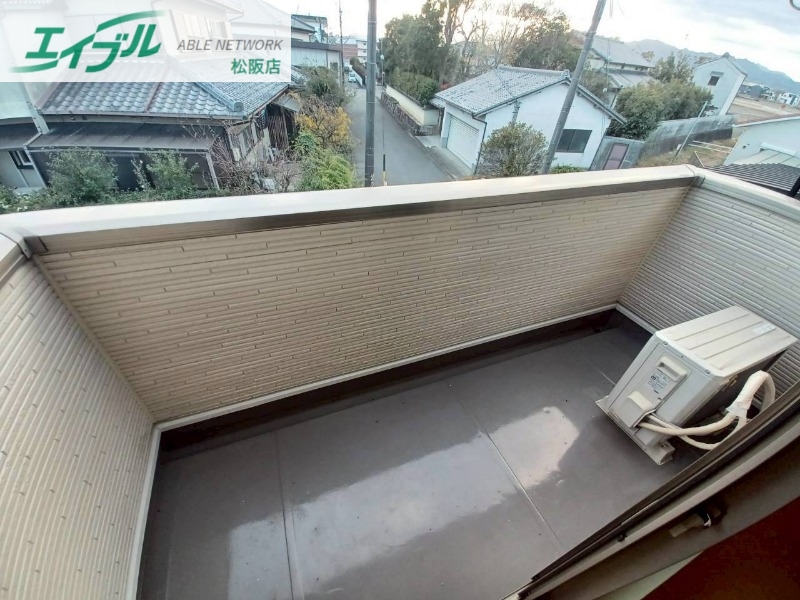 バルコニー　同型反転画像参考