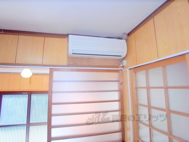 その他　割と新しいエアコンが完備されています。