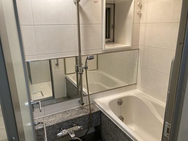 バス・シャワールーム　別タイプ部屋　参考写真です