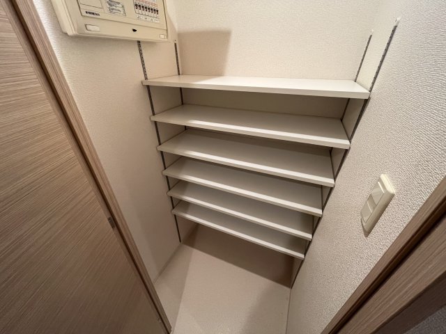 収納　※別部屋参照　シューズボックス