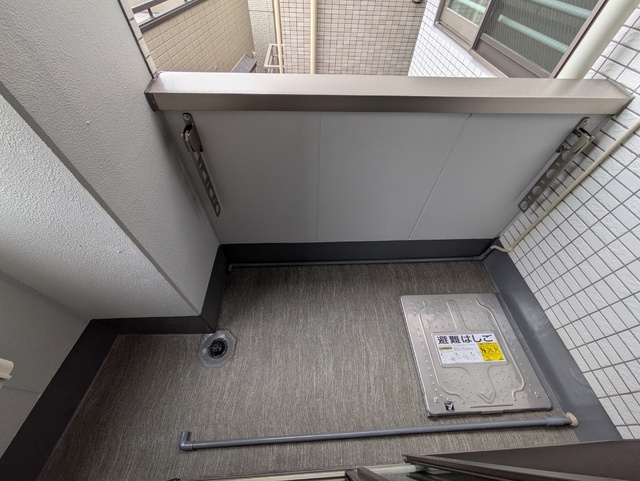 バルコニー　バルコニー