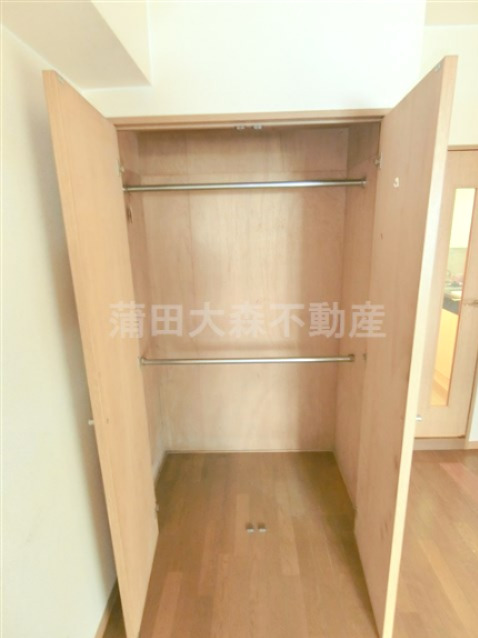 収納　収納　1メートル程　上下2段パイプの使いやすいクローゼット