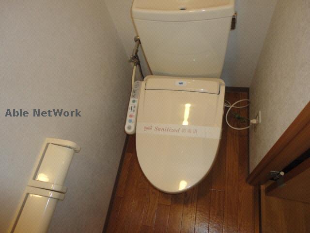 トイレ　※同物件別部屋の写真となります。