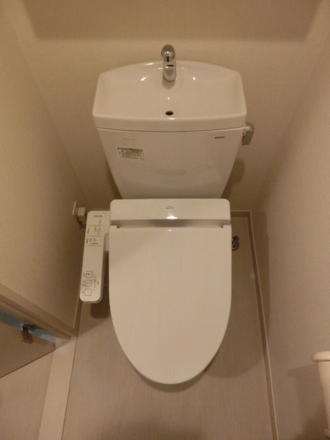 トイレ　ウォシュレット