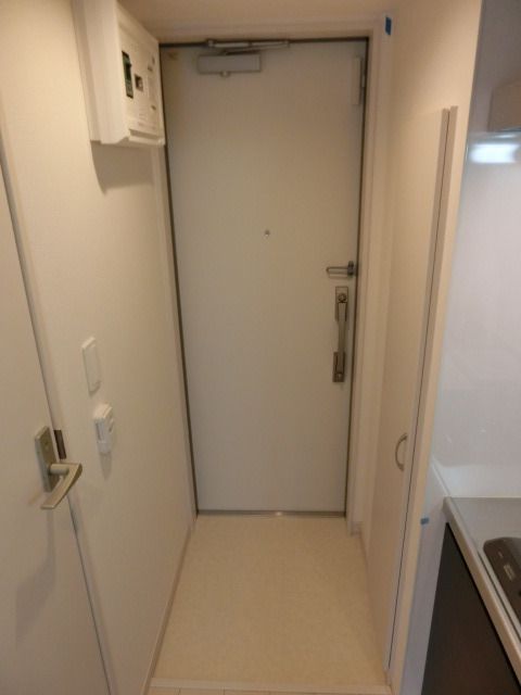 玄関　シューズBOX付玄関